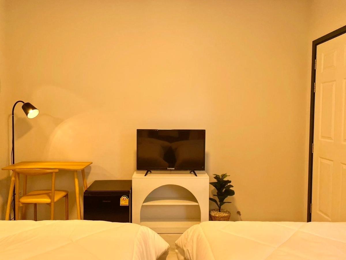 Sky View Home And Hostel Chiangmai Chiang Mai Esterno foto