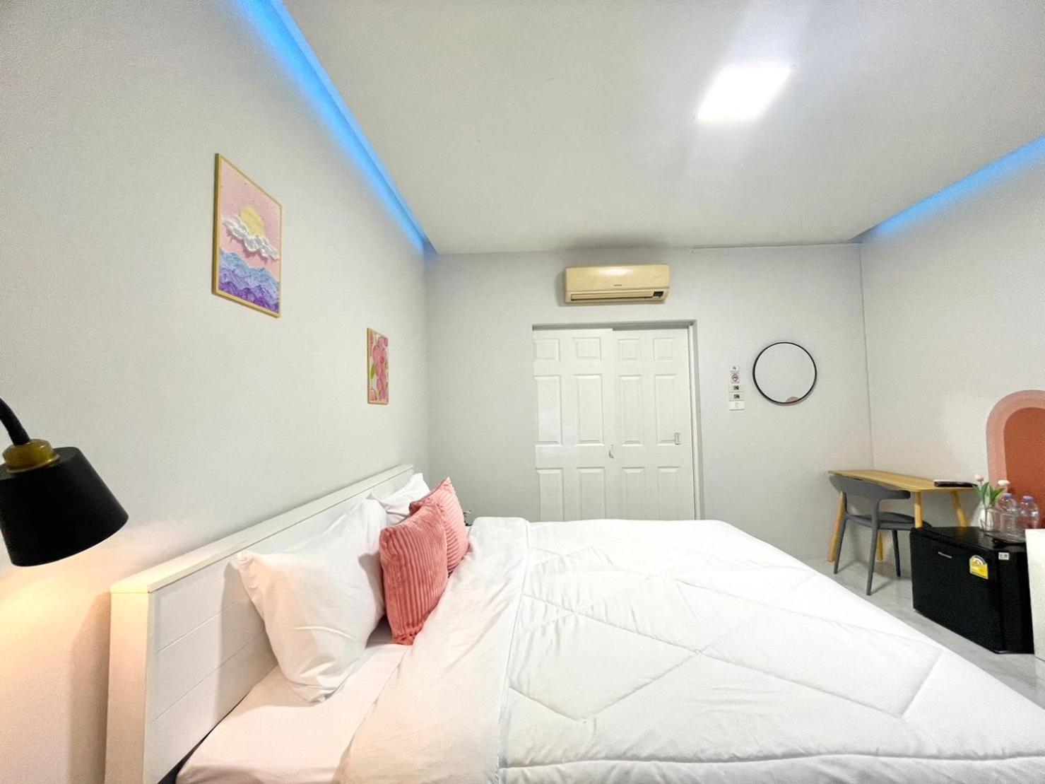 Sky View Home And Hostel Chiangmai Chiang Mai Esterno foto