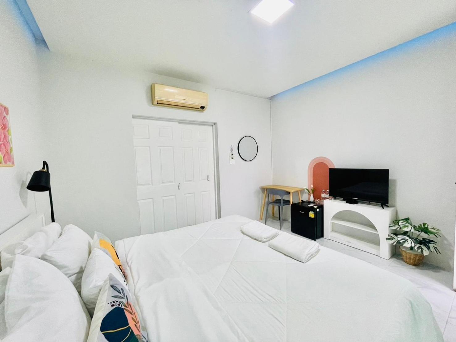 Sky View Home And Hostel Chiangmai Chiang Mai Esterno foto